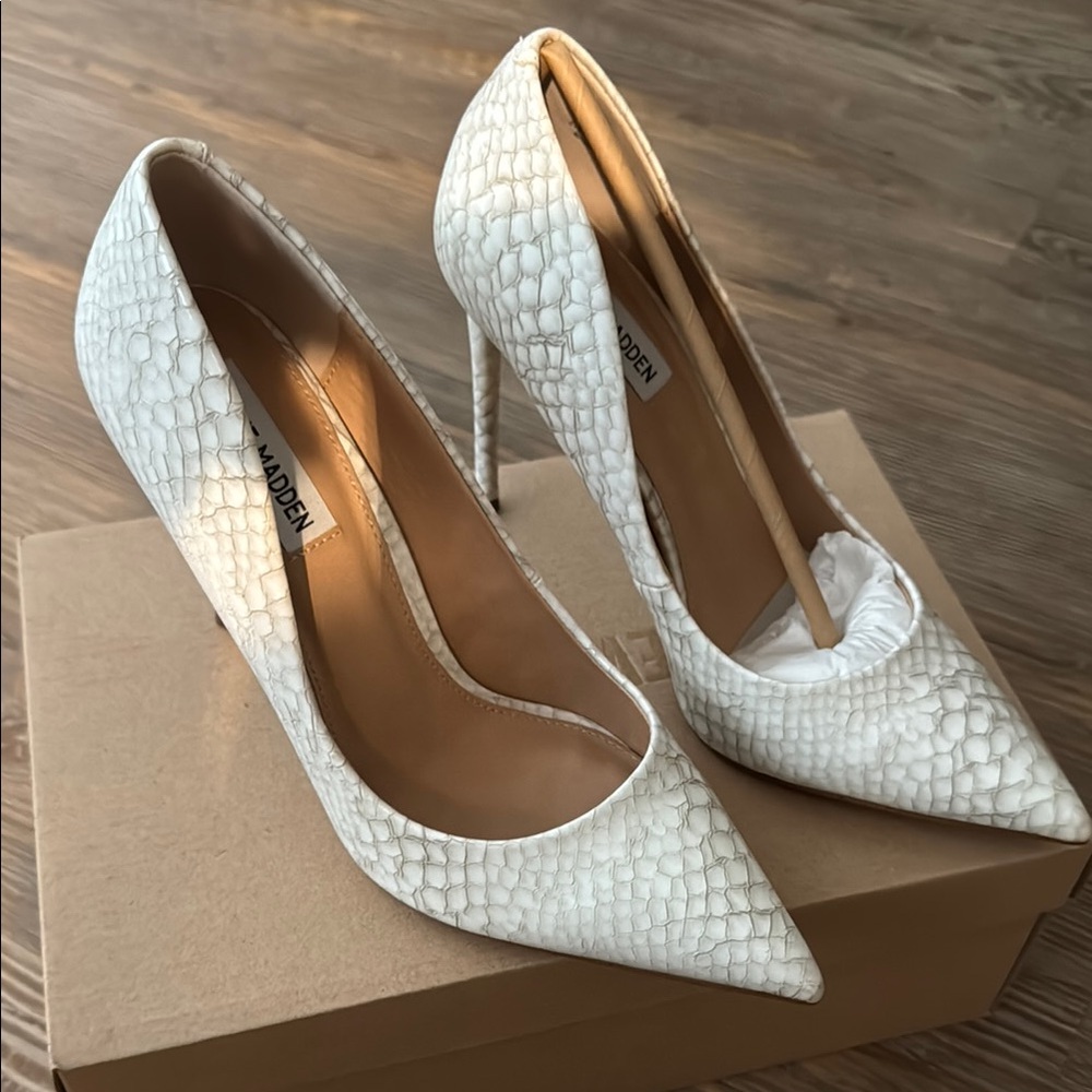Steve Madden White Textured Stiletto Heels